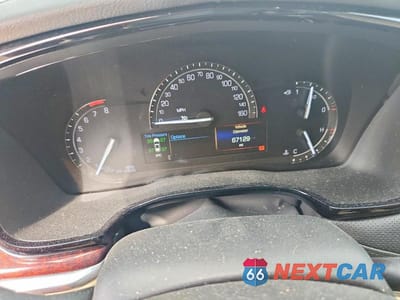 Zdjęcie 9 z 13 samochodu: 2018 CADILLAC XT5 PREMIUM LUXURY VIN:1GYKNERS3JZ222857 - miniatura