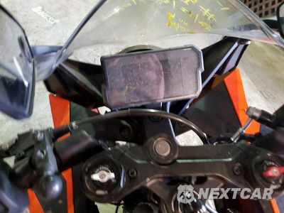 Zdjęcie 7 z 8 samochodu: 2022 KTM 390 RC VIN:MD2JYJ406NC214827 - miniatura