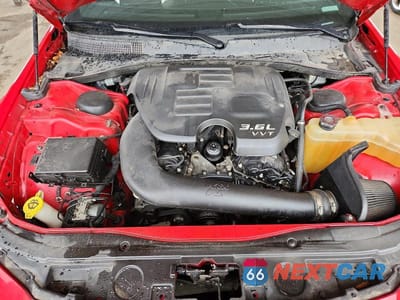 Zdjęcie 11 z 12 samochodu: 2016 CHRYSLER 300 S VIN:2C3CCAGG2GH152451 - miniatura