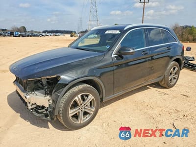 2018 MERCEDES-BENZ GLC 300 WDC0G4JB8JV032132 - główne zdjęcie licytacji z USA - miniatura