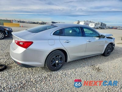 Trzecie zdjęcie samochodu z tyłu: 2016 CHEVROLET MALIBU LS VIN:1G1ZC5ST3GF294285 - miniatura