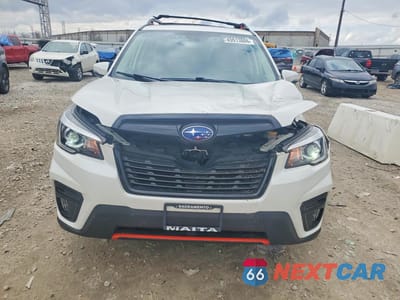 Piąte zdjęcie samochodu w środku: 2019 SUBARU FORESTER VIN:JF2SKAKC4KH595425 - miniatura