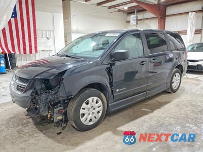 2018 DODGE GRAND CARAVAN SE 2C7WDGBG4JR143397 - główne zdjęcie licytacji z USA - miniatura