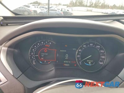 Zdjęcie 9 z 13 samochodu: 2019 LINCOLN MKZ RESERVE II VIN:3LN6L5F95KR607739 - miniatura