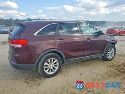 Trzecie zdjęcie samochodu z tyłu: 2016 KIA SORENTO LX VIN:5XYPG4A31GG128570 - miniatura
