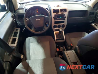 Zdjęcie 8 z 13 samochodu: 2008 JEEP PATRIOT SPORT VIN:1J8FF28W88D759554 - miniatura