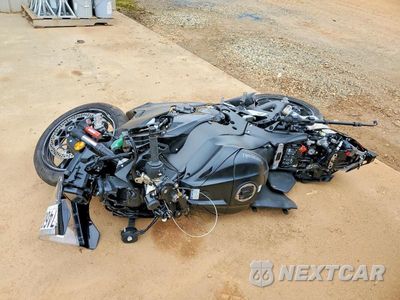 Trzecie zdjęcie samochodu z tyłu: 2025 KAWASAKI ZX1002 L VIN:JKBZXVL17SA017403 - miniatura