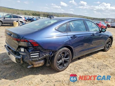 Trzecie zdjęcie samochodu z tyłu: 2025 HONDA ACCORD SE VIN:1HGCY1F45SA072607 - miniatura
