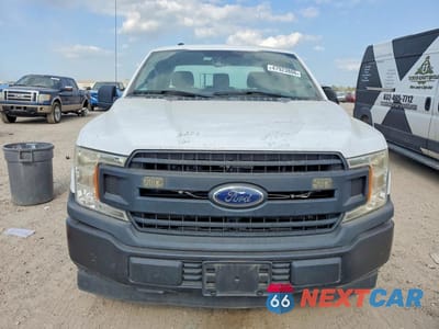Piąte zdjęcie samochodu w środku: 2018 FORD F150 SUPER CAB VIN:1FTEX1C53JKC65399 - miniatura