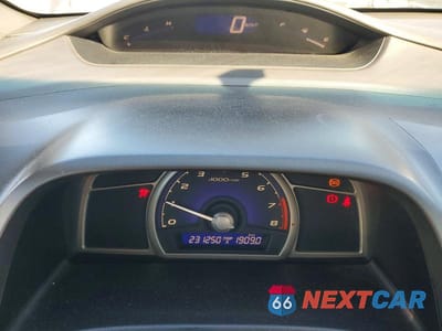 Zdjęcie 9 z 12 samochodu: 2006 HONDA CIVIC EX VIN:2HGFA15886H007361 - miniatura