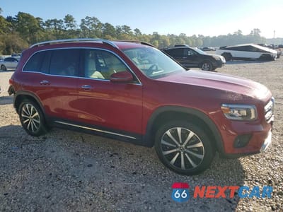 Czwarte zdjęcie samochodu z boku: 2021 MERCEDES-BENZ GLB 250 VIN:W1N4M4GB8MW090837 - miniatura