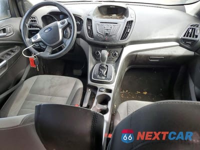 Zdjęcie 8 z 12 samochodu: 2014 FORD ESCAPE SE VIN:1FMCU0GX7EUA58932 - miniatura
