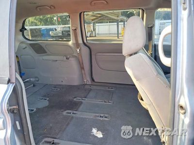Zdjęcie 11 z 12 samochodu: 2011 TOYOTA SEDONA LX VIN:KNDMG4C79B6407568 - miniatura