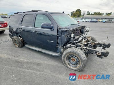 Czwarte zdjęcie samochodu z boku: 2007 CHEVROLET TAHOE C1500 VIN:1GNFC13067R265151 - miniatura