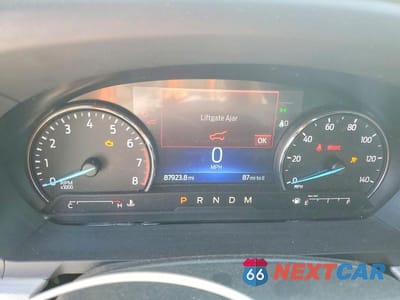 Zdjęcie 9 z 13 samochodu: 2020 FORD EXPLORER XLT VIN:1FMSK7DH2LGB51599 - miniatura