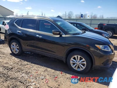 Czwarte zdjęcie samochodu z boku: 2014 NISSAN ROGUE SV VIN:5N1AT2MVXEC839913 - miniatura