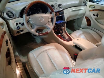Zdjęcie 8 z 12 samochodu: 2005 MERCEDES-BENZ CLK 500 VIN:WDBTK75J85F142231 - miniatura