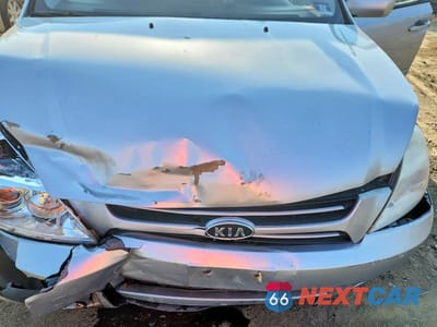 Zdjęcie 11 z 11 samochodu: 2007 KIA SEDONA BASE VIN:KNDMB133576143038 - miniatura