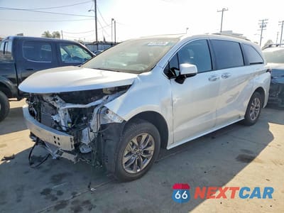 2025 TOYOTA SIENNA XLE 8-PASSENGER 5TDYRKEC7SS285481 - główne zdjęcie licytacji z USA - miniatura