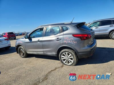 Drugie zdjęcie samochodu z przodu: 2017 NISSAN ROGUE SPORT SV VIN:JN1BJ1CR2HW105804 - miniatura