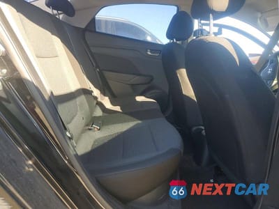 Zdjęcie 10 z 12 samochodu: 2019 HYUNDAI ACCENT SE VIN:3KPC24A32KE061691 - miniatura