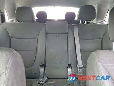 Zdjęcie 10 z 13 samochodu: 2015 KIA SORENTO LX VIN:5XYKTDA67FG616470 - miniatura