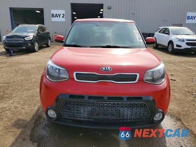 Piąte zdjęcie samochodu w środku: 2016 KIA SOUL + VIN:KNDJP3A57G7862712 - miniatura