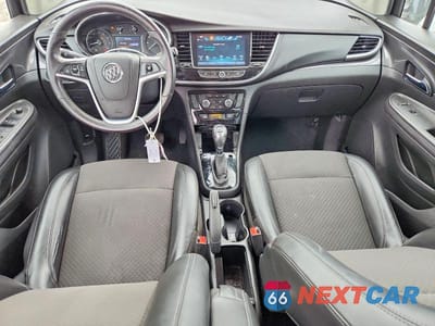 Zdjęcie 8 z 14 samochodu: 2020 BUICK ENCORE PREFERRED VIN:KL4CJASB4LB026313 - miniatura