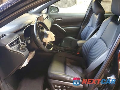 Zdjęcie 7 z 12 samochodu: 2023 TOYOTA COROLLA CROSS HYBRID XSE VIN:7MUFBABG9PV010494 - miniatura