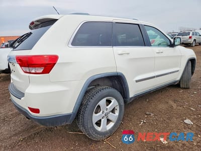 Trzecie zdjęcie samochodu z tyłu: 2012 JEEP GRAND CHEROKEE LAREDO VIN:1C4RJFAG9CC219903 - miniatura