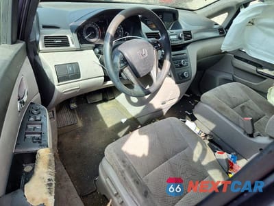 Zdjęcie 8 z 13 samochodu: 2016 HONDA ODYSSEY LX VIN:5FNRL5H27GB035938 - miniatura
