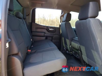 Zdjęcie 10 z 11 samochodu: 2019 CHEVROLET SILVERADO K1500 TRAIL BOSS CUSTOM VIN:1GCPYCEF6KZ367120 - miniatura