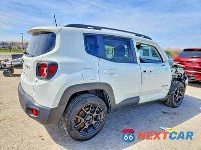 Trzecie zdjęcie samochodu z tyłu: 2020 JEEP RENEGADE LATITUDE VIN:ZACNJBBB5LPL74290 - miniatura