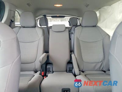 Zdjęcie 10 z 12 samochodu: 2023 TOYOTA SIENNA LE 8-PASSENGER VIN:5TDBRKEC3PS173516 - miniatura