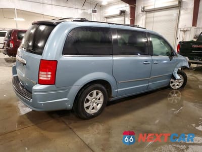 Trzecie zdjęcie samochodu z tyłu: 2010 CHRYSLER TOWN & COUNTRY TOURING PLUS VIN:2A4RR8D12AR496080 - miniatura