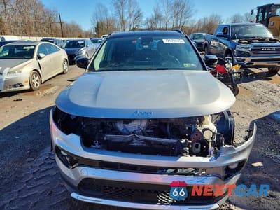 Piąte zdjęcie samochodu w środku: 2022 JEEP COMPASS LIMITED VIN:3C4NJDCB7NT226389 - miniatura