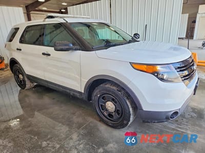 Czwarte zdjęcie samochodu z boku: 2015 FORD EXPLORER POLICE INTERCEPTOR VIN:1FM5K8AR9FGC41627 - miniatura