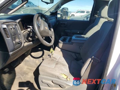 Zdjęcie 7 z 11 samochodu: 2015 CHEVROLET SILVERADO UTILITY / SERVICE TRUCK VIN:1GB0CUEG8FZ519729 - miniatura