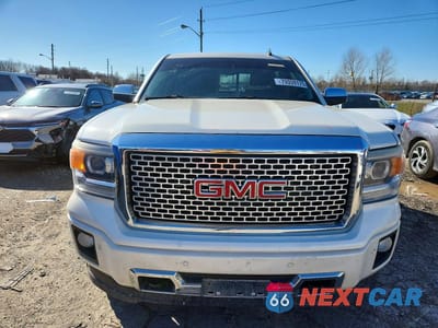 Piąte zdjęcie samochodu w środku: 2014 GMC SIERRA K1500 DENALI VIN:3GTU2WEC9EG447530 - miniatura