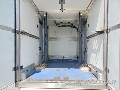 Zdjęcie 10 z 13 samochodu: 2020 FORD TRANSIT DELIVERY TRUCK VIN:1FDBW5Z89LKB11485 - miniatura