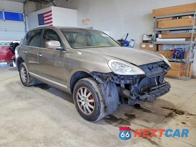 Czwarte zdjęcie samochodu z boku: 2009 PORSCHE CAYENNE VIN:WP1AA29P09LA09563 - miniatura