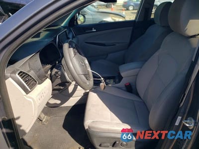 Zdjęcie 7 z 12 samochodu: 2021 HYUNDAI TUCSON VALUE VIN:KM8J3CA40MU298820 - miniatura