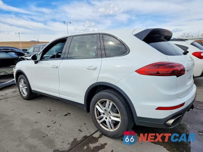 Drugie zdjęcie samochodu z przodu: 2016 PORSCHE CAYENNE VIN:WP1AA2A27GLA00596 - miniatura