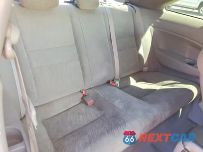 Zdjęcie 10 z 11 samochodu: 2006 HONDA CIVIC LX VIN:2HGFG12646H530734 - miniatura