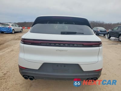 Zdjęcie 6 z 12 samochodu: 2024 PORSCHE CAYENNE VIN:WP1AA2AY3RDA13895 - miniatura