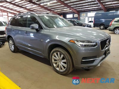 Czwarte zdjęcie samochodu z boku: 2016 VOLVO XC90 T6 VIN:YV4A22PK4G1061130 - miniatura