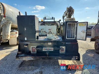 Zdjęcie 6 z 12 samochodu: 2001 FORD F550 SUPER DUTY UTILITY / SERVICE TRUCK VIN:1FDAF56F71EB82176 - miniatura