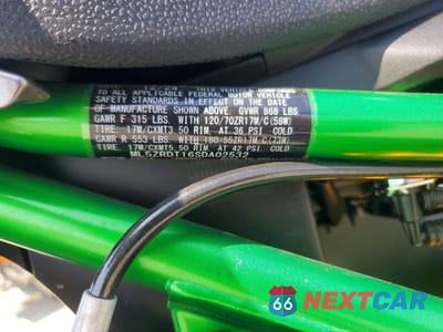 Zdjęcie 9 z 9 samochodu: 2025 KAWASAKI ZR900 T VIN:ML5ZRDT16SDA02532 - miniatura