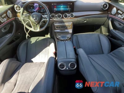 Zdjęcie 8 z 13 samochodu: 2021 MERCEDES-BENZ E 350 VIN:W1KZF8DB7MA890275 - miniatura