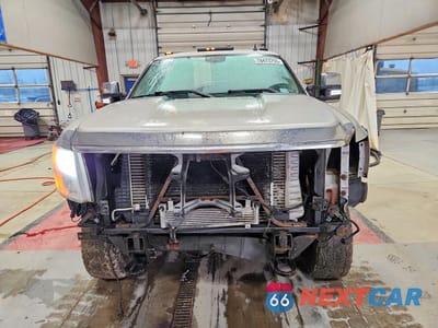 Piąte zdjęcie samochodu w środku: 2008 CHEVROLET SILVERADO K2500 HEAVY DUTY VIN:1GCHK23658F123472 - miniatura